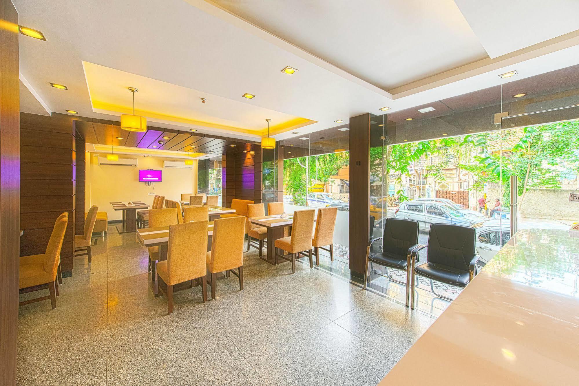 Treebo Globe International Hotel Kolkata Exterior photo