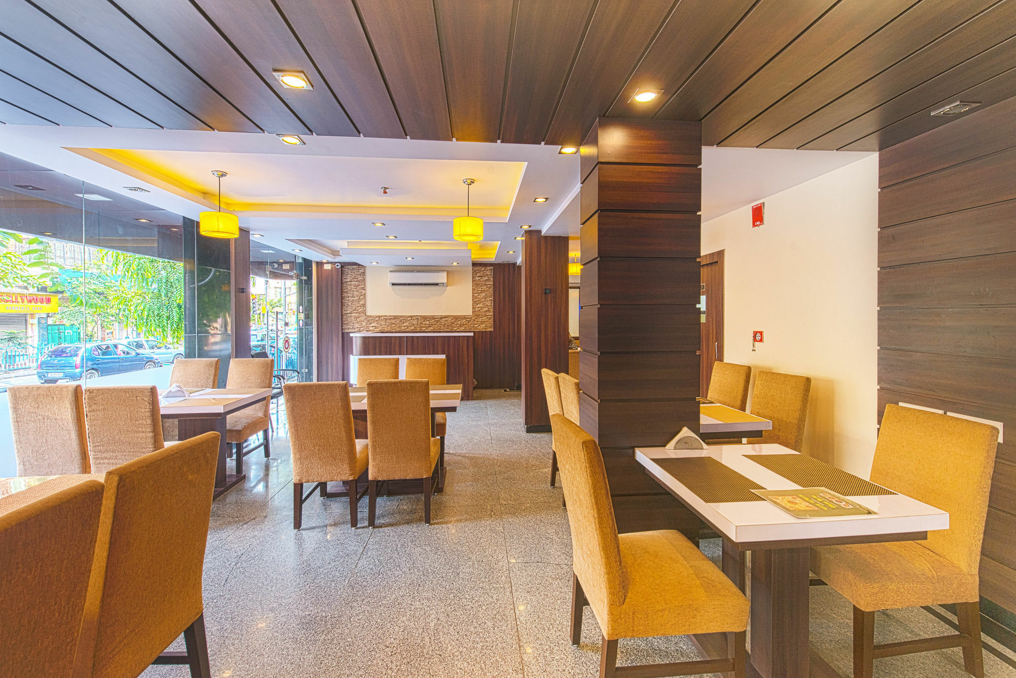 Treebo Globe International Hotel Kolkata Exterior photo